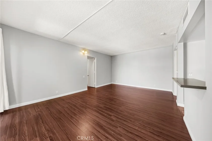 985 E California #306 photo 14