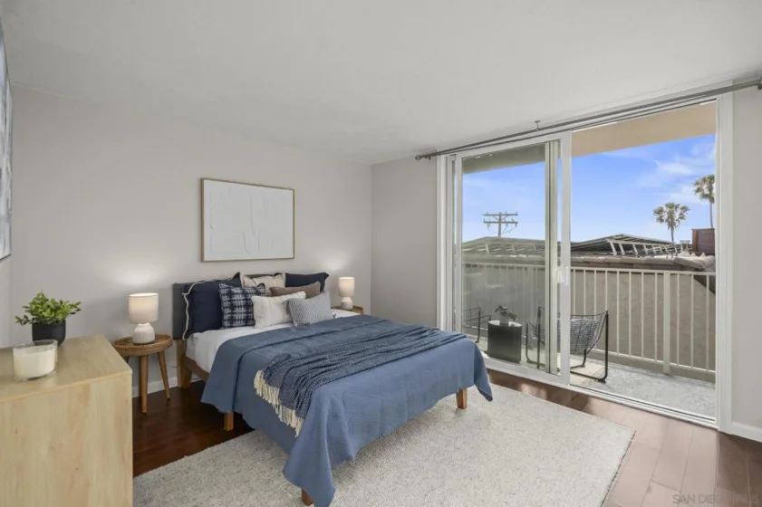 4477 Mentone Street ##211 photo 16