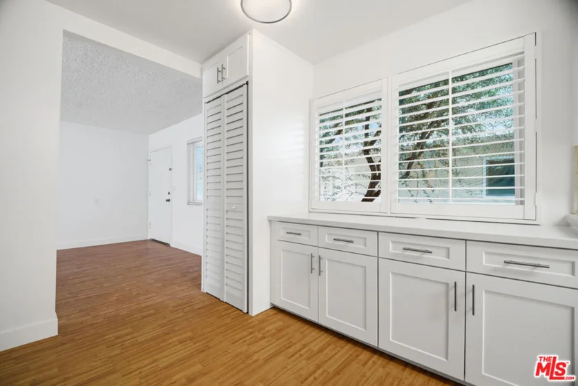 5301 Yarmouth Avenue #10 photo 13