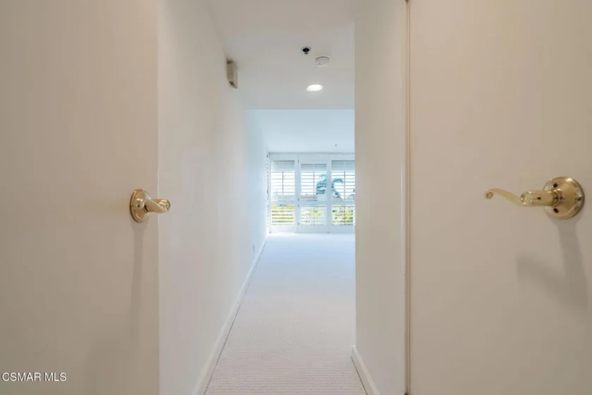 10660 Wilshire Boulevard #410 photo 56