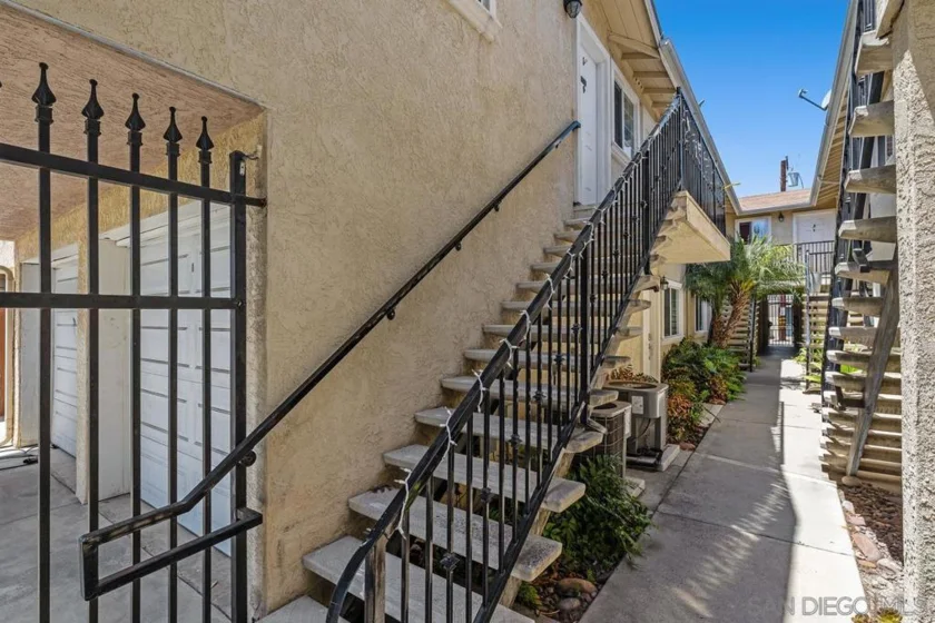 4524 Wilson Avenue #201 photo 20