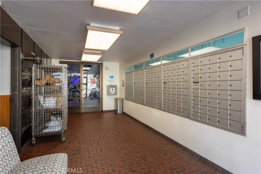 1750 E Ocean #501 photo 34
