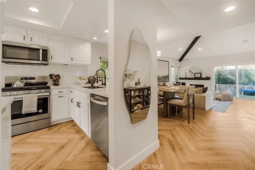 189 S Solana Drive #1 photo 8