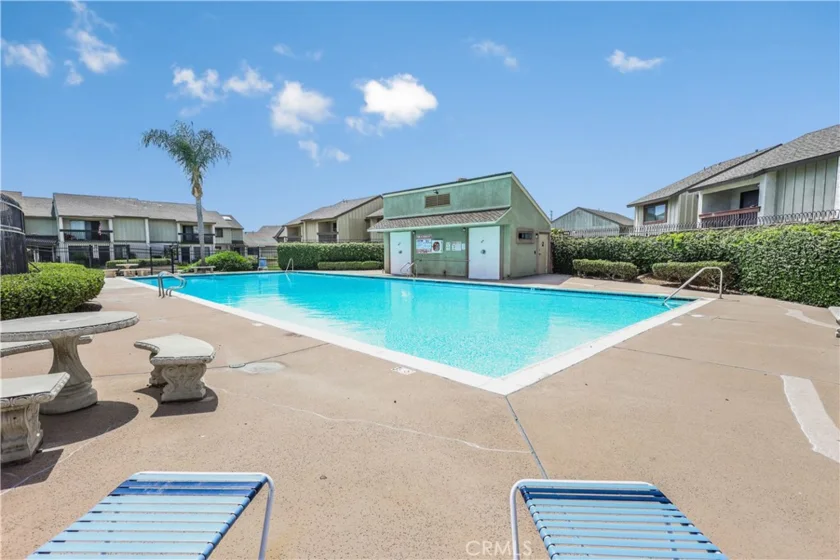 1401 W Cerritos #64 photo 26