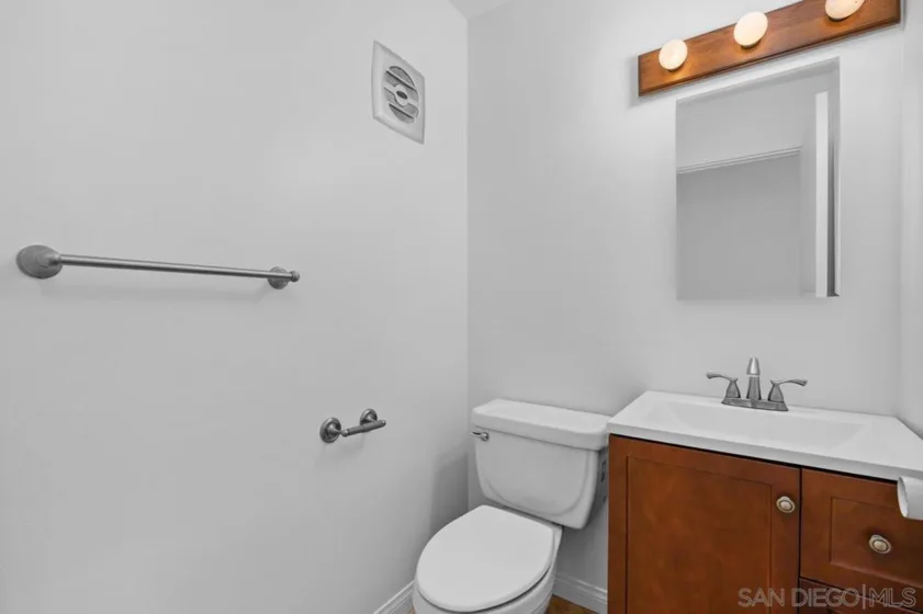 5710 Ferber Street photo 18