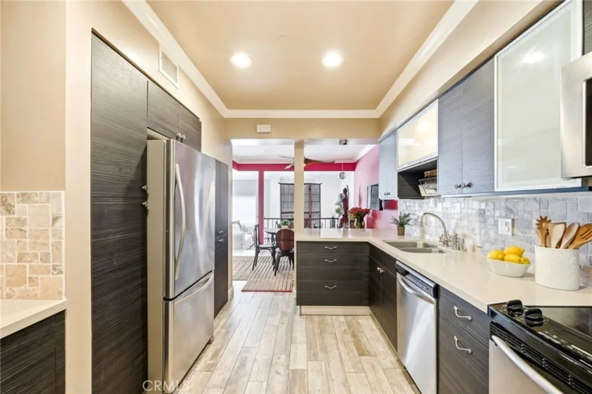 4807 Woodley Avenue #303 photo 6