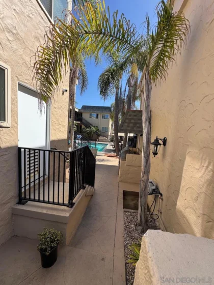 5075 Narragansett Avenue #206 photo 39