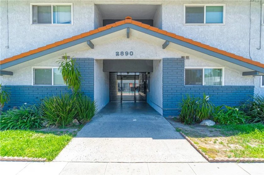 2890 E Artesia #60 photo 22