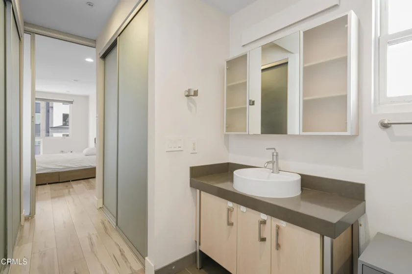 1234 Wilshire Boulevard #330 photo 15