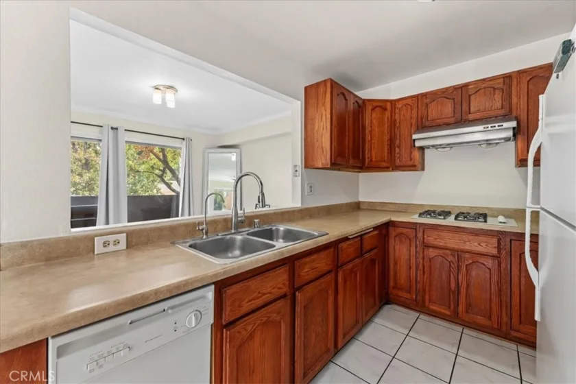 14829 Sherman #1 photo 7