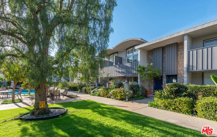 13233 Fiji Way #H photo 41