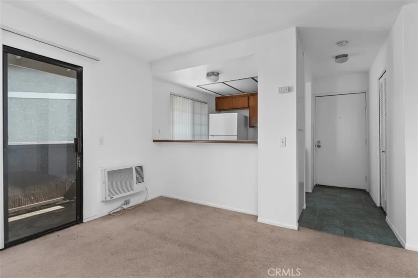 1507 S Raitt photo 15
