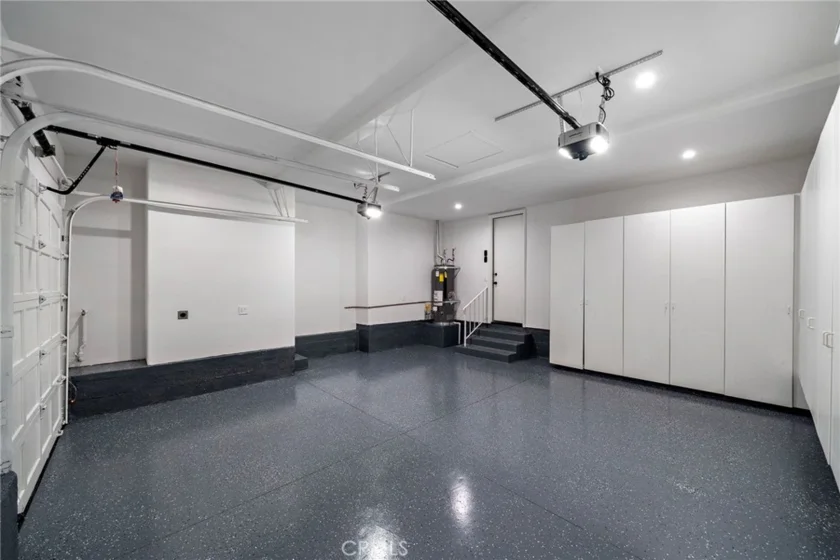 50 Belcourt photo 61
