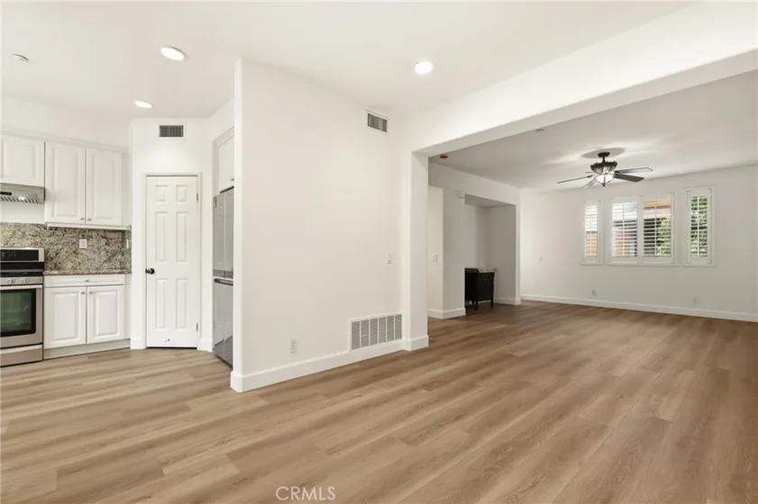 355 Flyers Lane photo 10