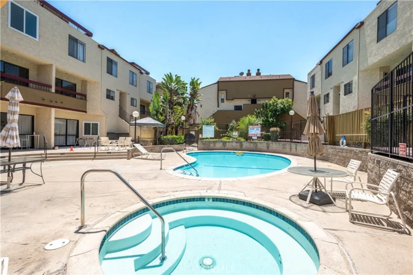 1022 S Marengo #5 photo 31