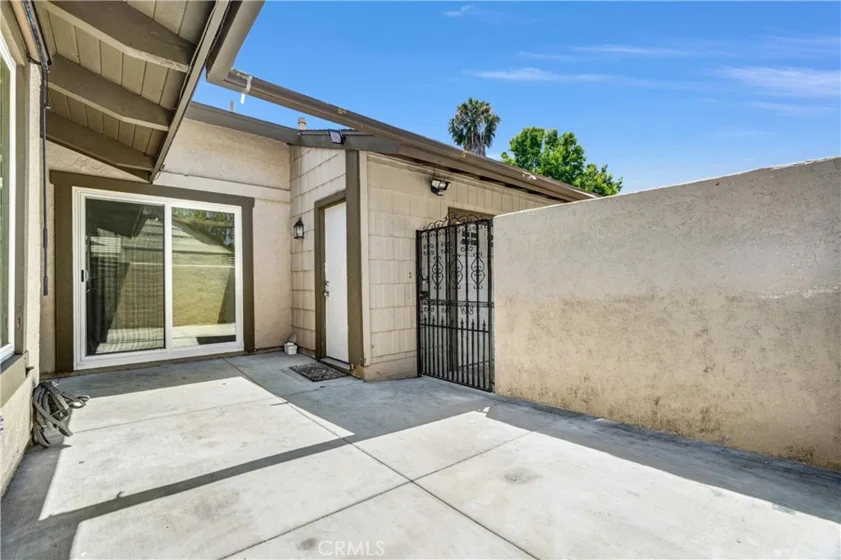 2616 N Tustin Avenue #A photo 9