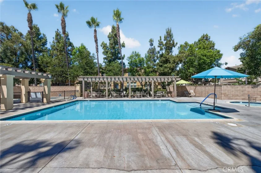 35960 Lindstrand Avenue #4 photo 21
