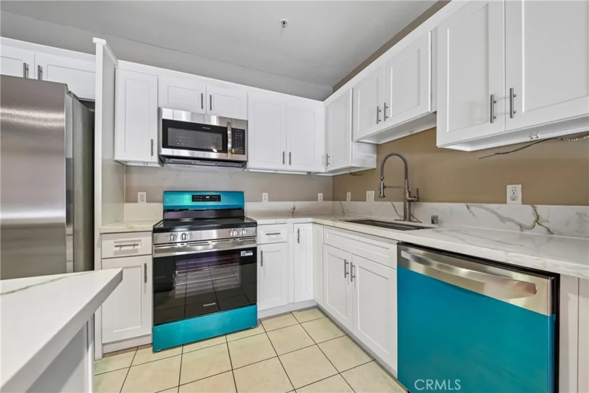 3740 Santa Rosalia #402 photo 10