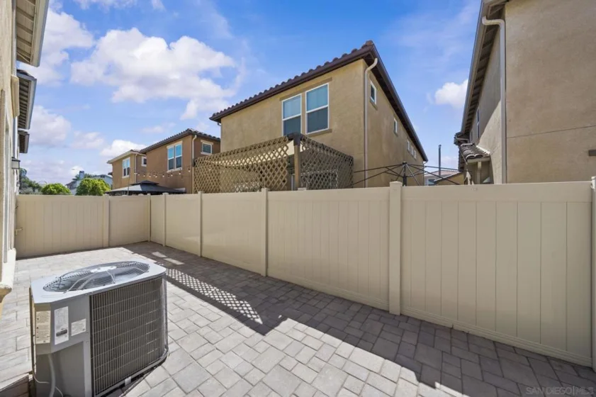 41917 Zafra Street photo 49