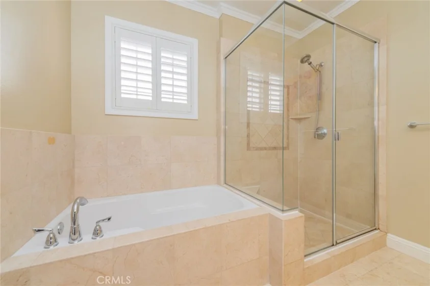 610 S Wilton Place #402 photo 15