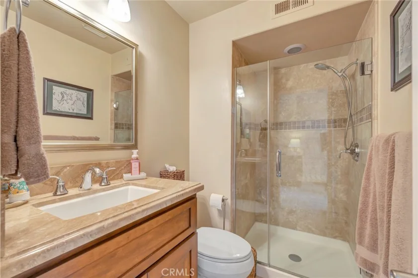 6056 Shadowbrook Circle photo 34
