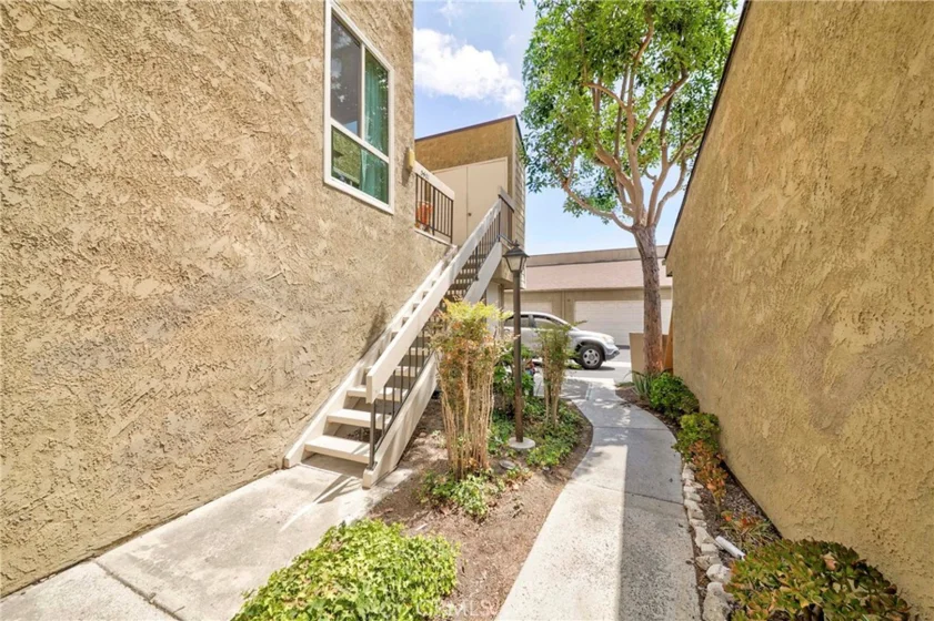 5401 Twin Lakes Drive photo 33