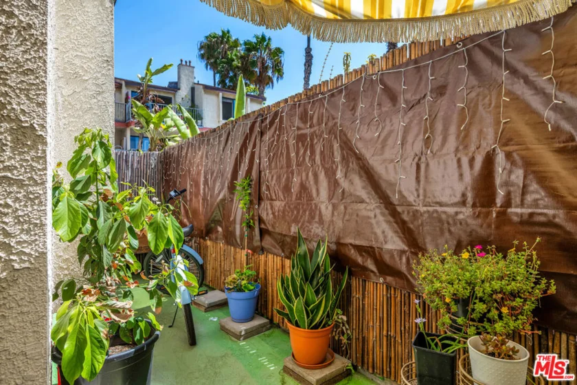 620 W Hyde Park Boulevard #111 photo 11