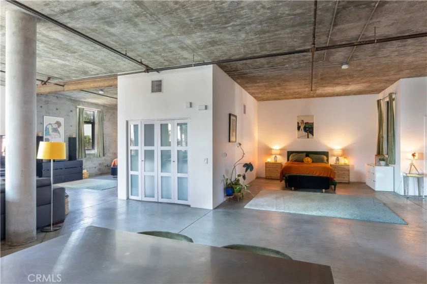 835 Locust Avenue #419 photo 21