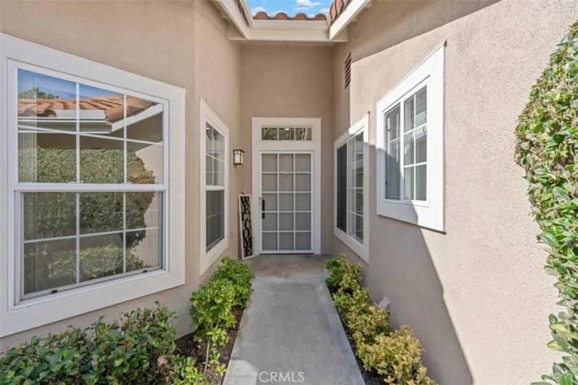 21724 San Leandro photo 2