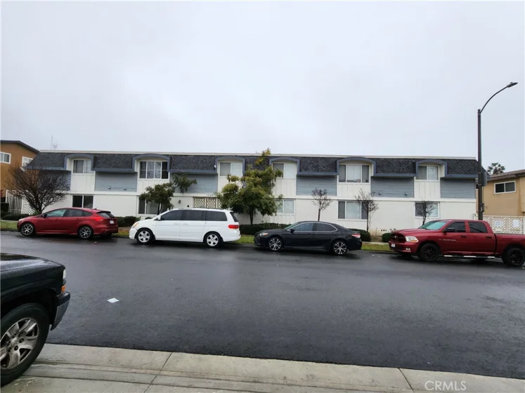 1720 Newport Avenue #9 photo 1