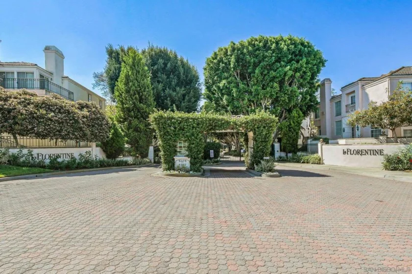 5117 Renaissance Avenue #D photo 27
