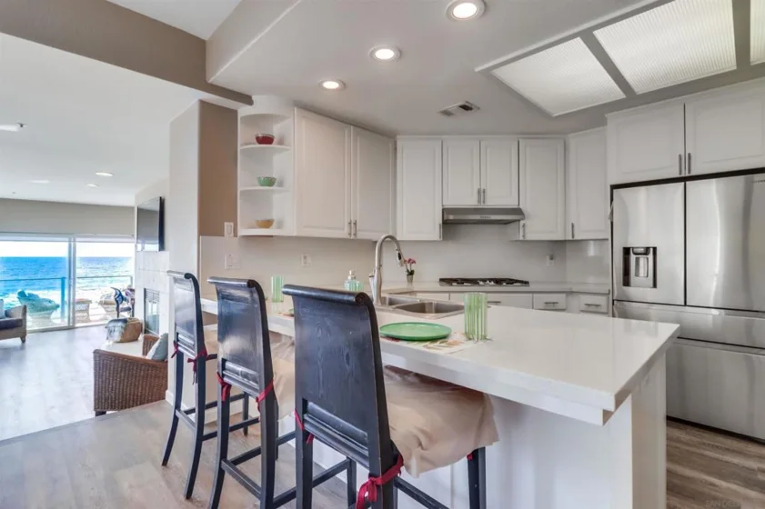 1362 Seacoast Drive #F photo 9