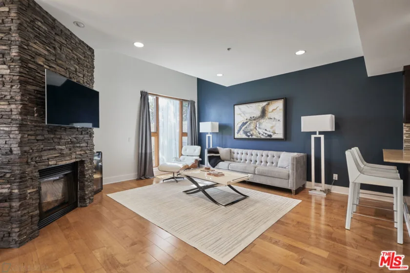 1327 Euclid Street #2 photo 1