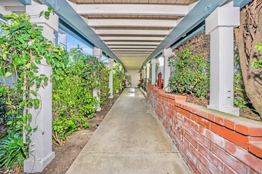 1616 Circa Del Lago #C #108 photo 12