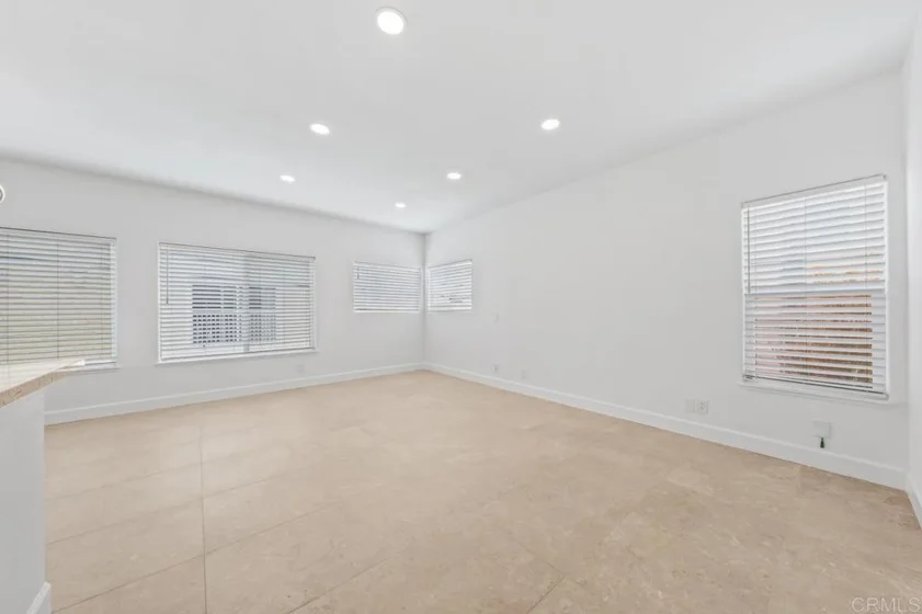 919 Agate Street #3 photo 7