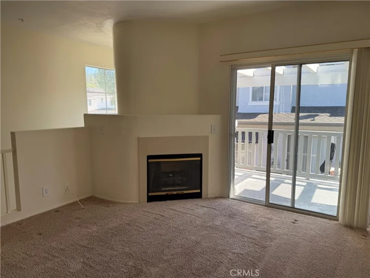 30 Carlsbad Lane photo 4
