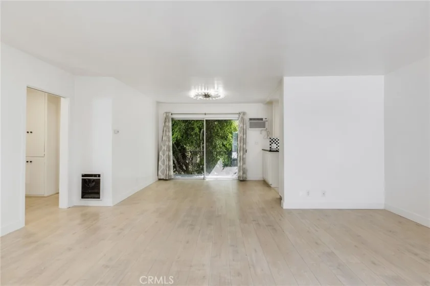1632 Camden #204 photo 8
