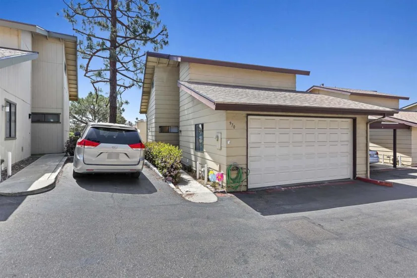 970 Marlin Drive photo 1