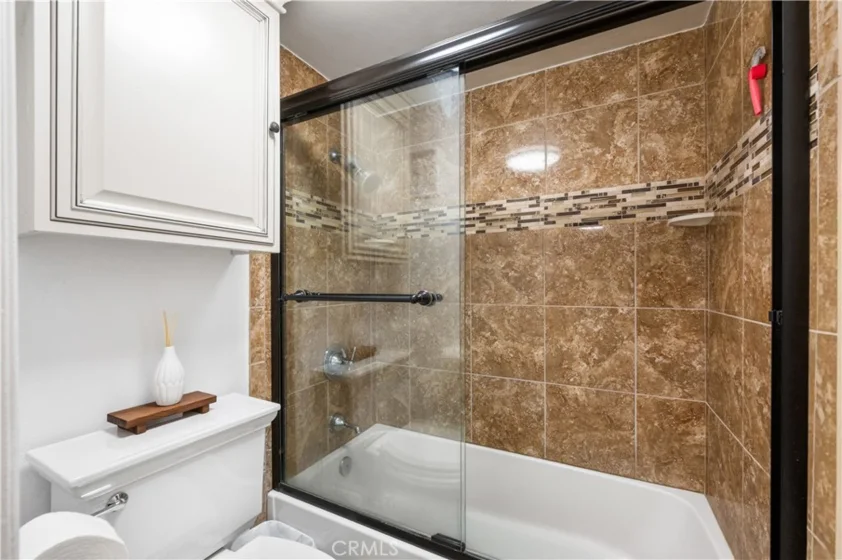 35 Linden Avenue #410 photo 14