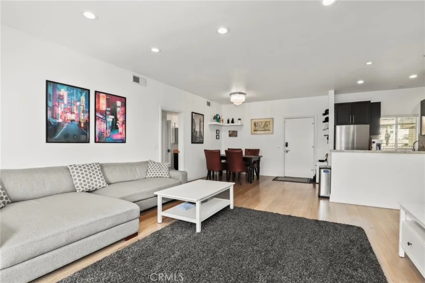 2263 Fox Hills Drive #203 photo 3