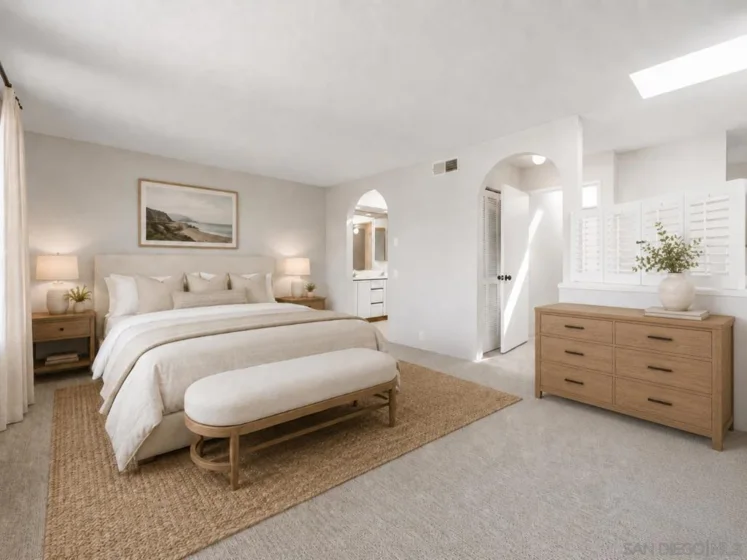 4070 Riviera Drive #5 photo 19