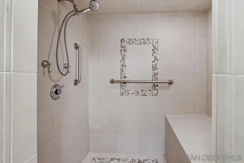 29549 Circle R Greens Drive photo 31