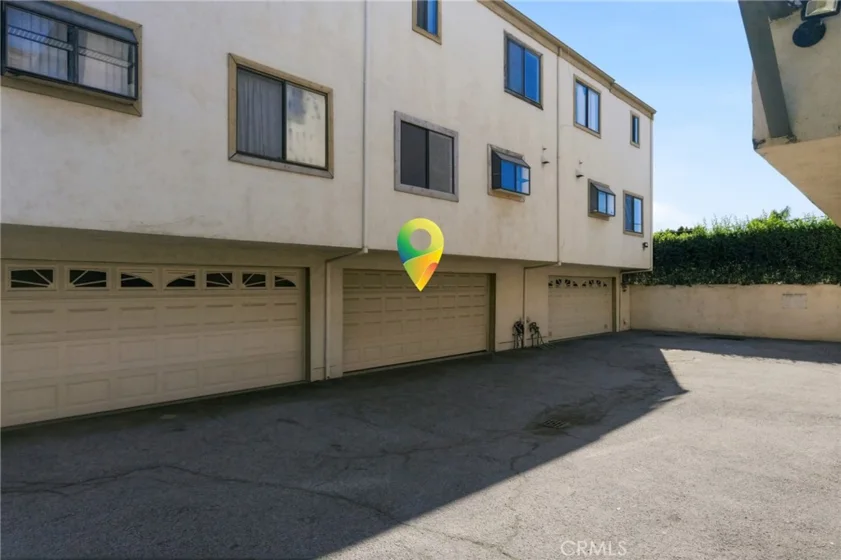 14715 Saticoy Street #14 photo 30