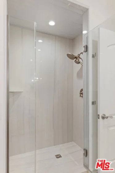 4711 Ambrose Avenue #204 photo 23