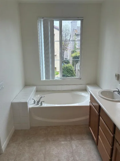 65 Figtree photo 29