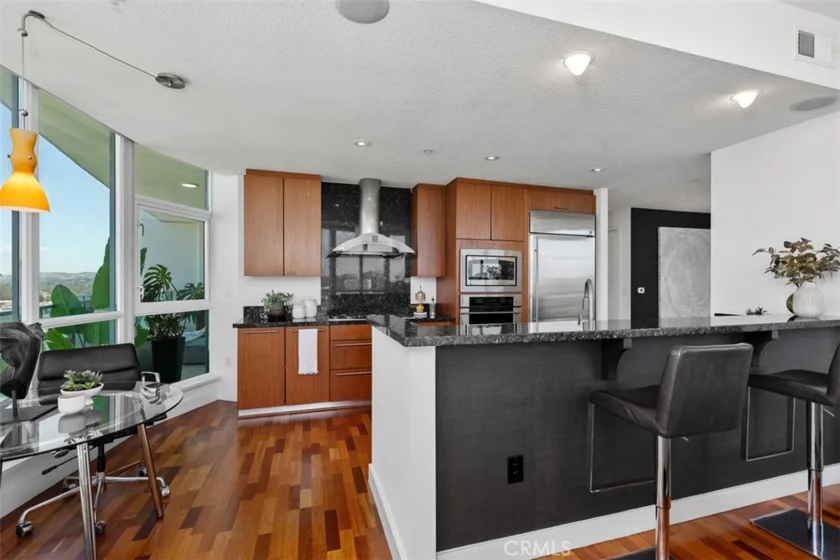 3131 Michelson #1601 photo 15