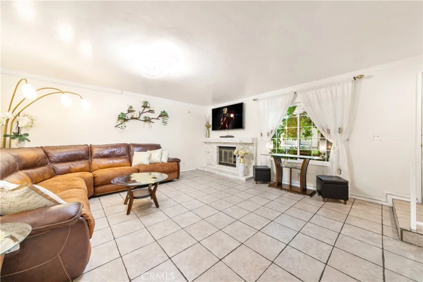 14344 Foothill #501 photo 2