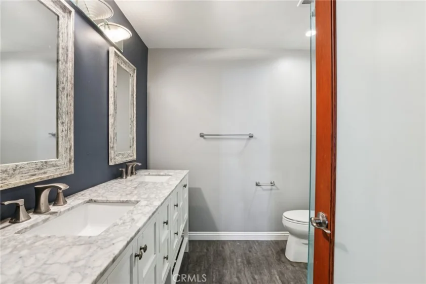 1121 N Olive Drive #211 photo 22
