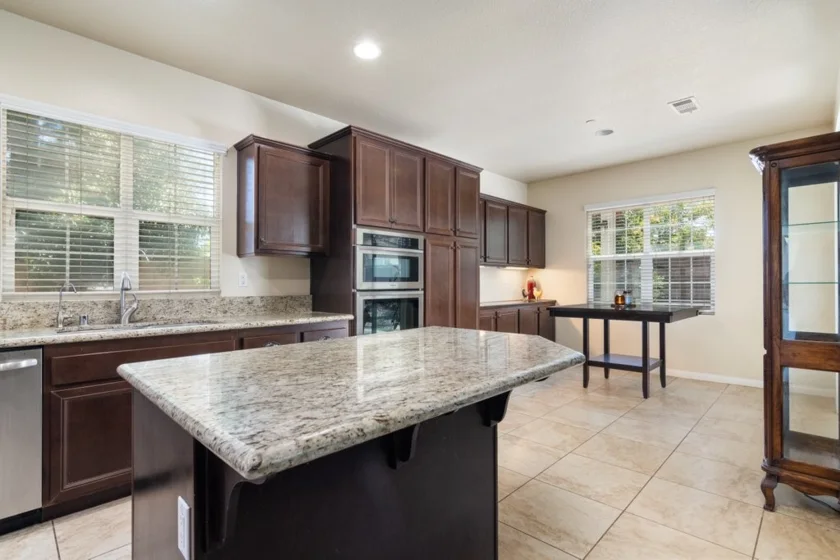 46236 Teton photo 11