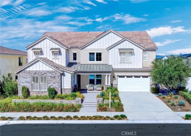 39789 Larkspur photo 1